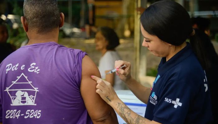  Doenças crônicas agravam infecções respiratórias em idosos, diz estudo 